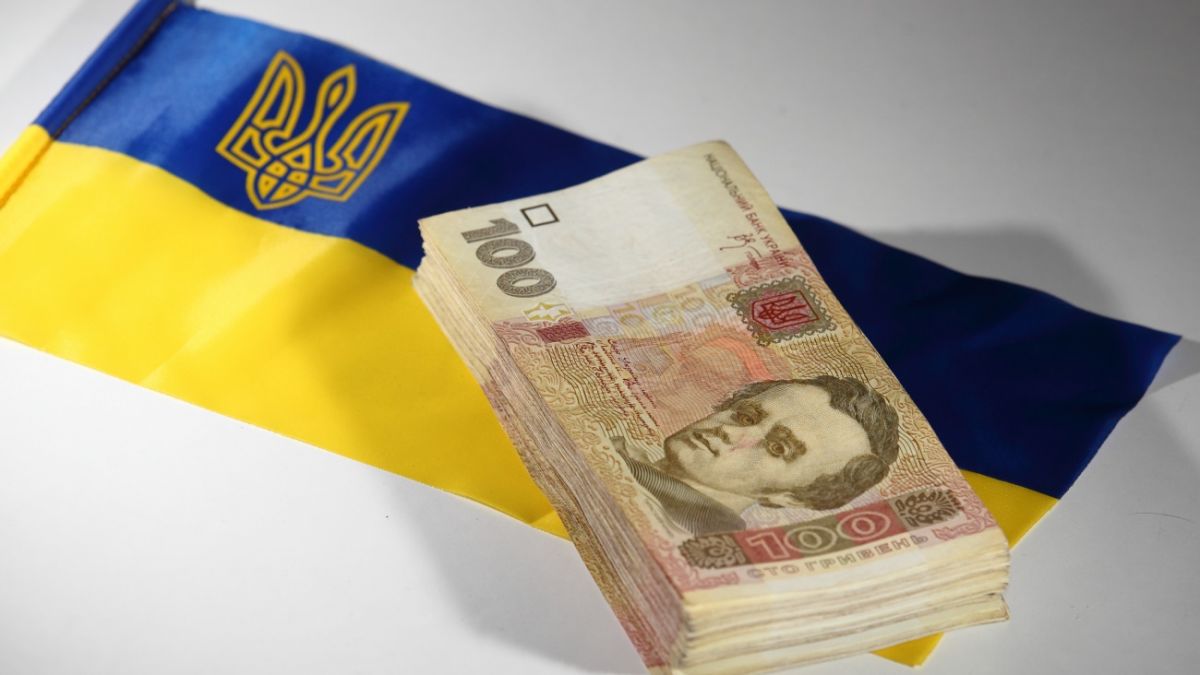 З січня 2025 року вчителі отримуватимуть щомісячну надбавку